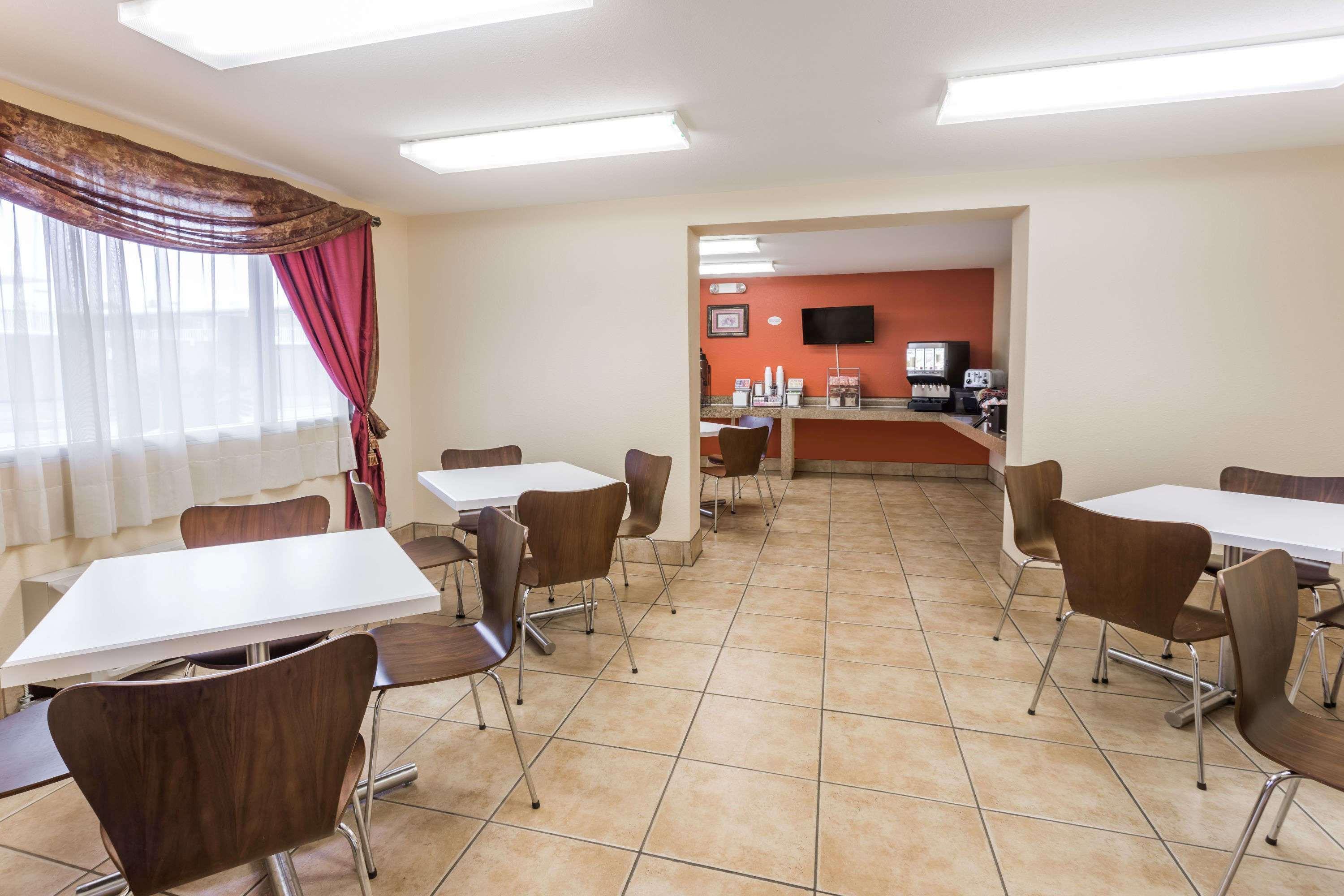 Motel Super 8 By Wyndham Baton Rouge/I-10 Esterno foto
