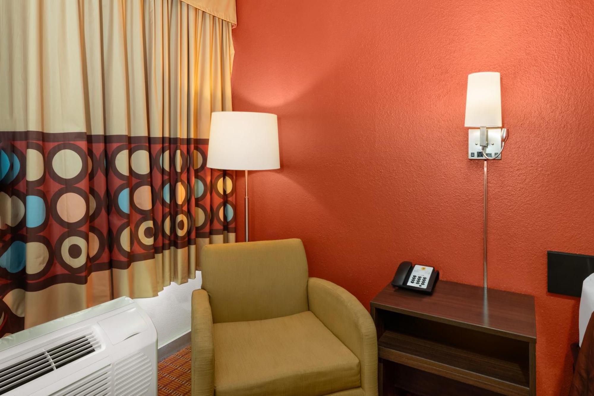 Motel Super 8 By Wyndham Baton Rouge/I-10 Esterno foto