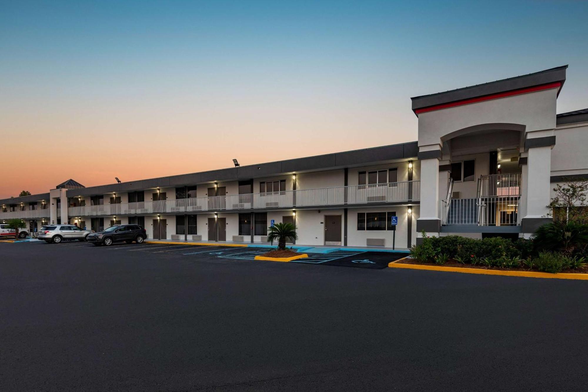 Motel Super 8 By Wyndham Baton Rouge/I-10 Esterno foto