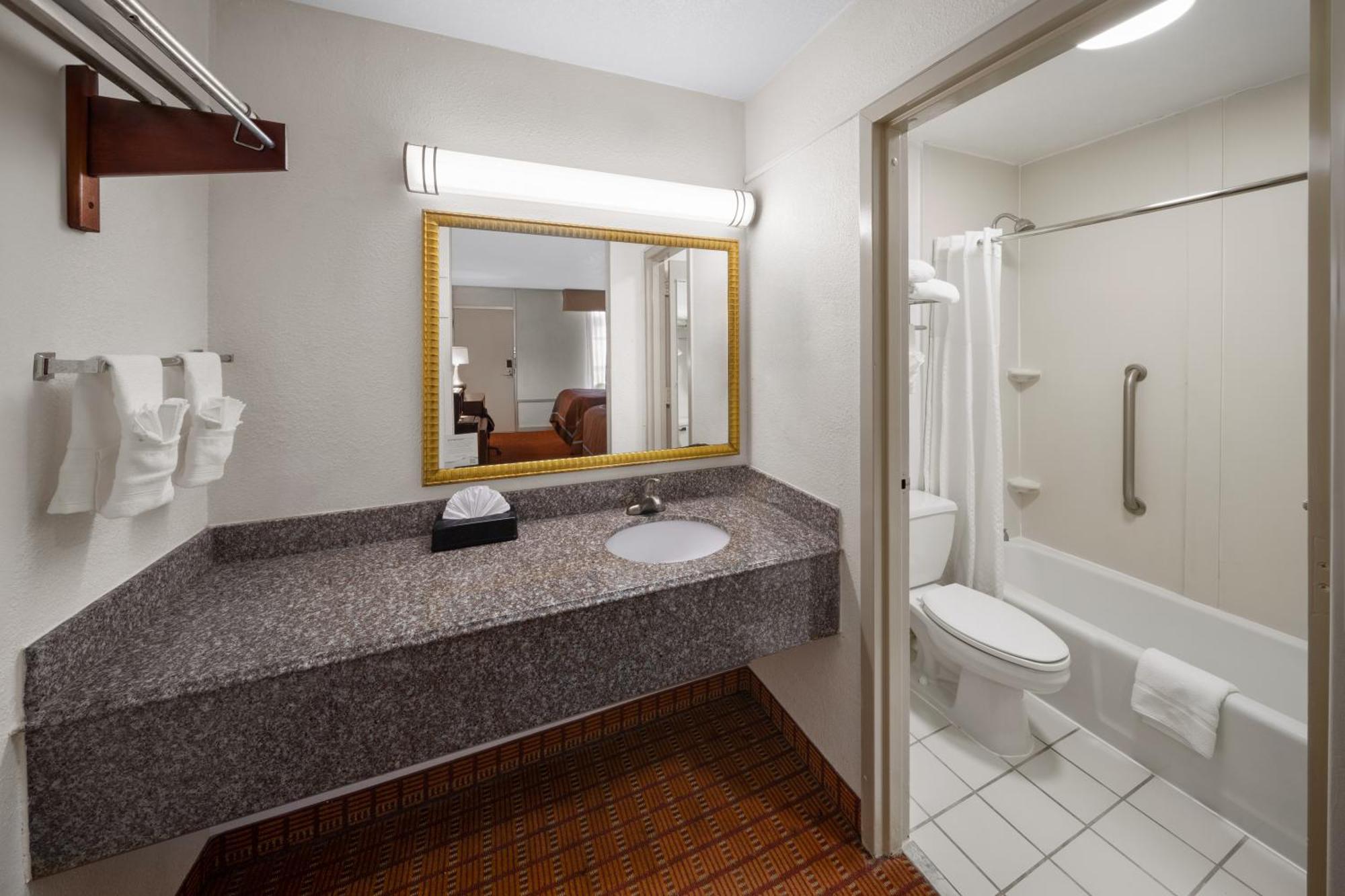 Motel Super 8 By Wyndham Baton Rouge/I-10 Esterno foto
